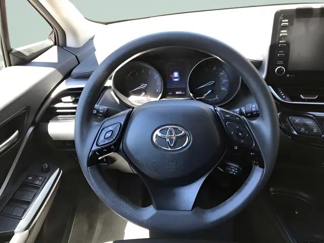 2021 Toyota C-HR LE