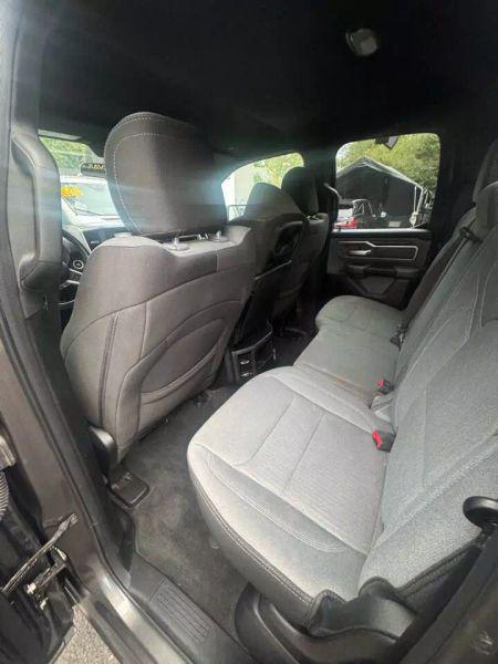 2021 Ram 1500 Big Horn Quad Cab 4x4 64 Box