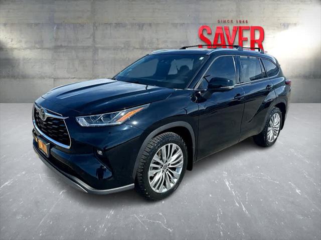 2023 Toyota Highlander Platinum