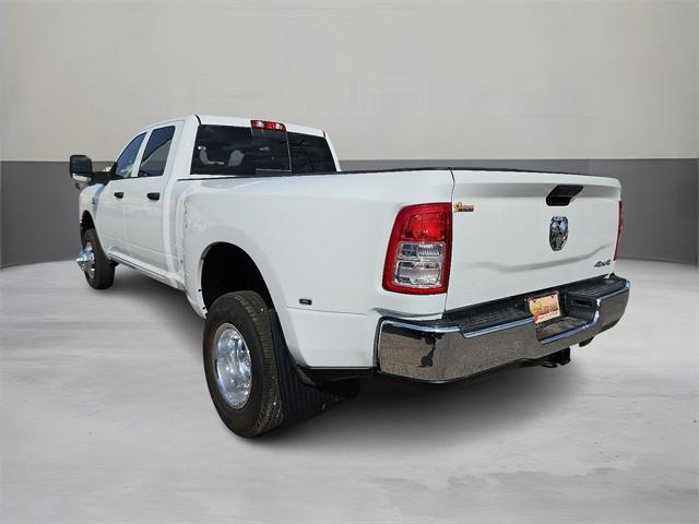 2024 RAM Ram 3500 RAM 3500 TRADESMAN CREW CAB 4X4 8 BOX