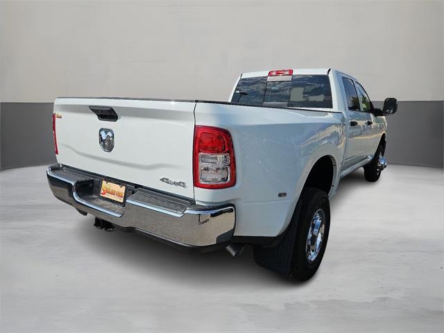 2024 RAM Ram 3500 RAM 3500 TRADESMAN CREW CAB 4X4 8 BOX