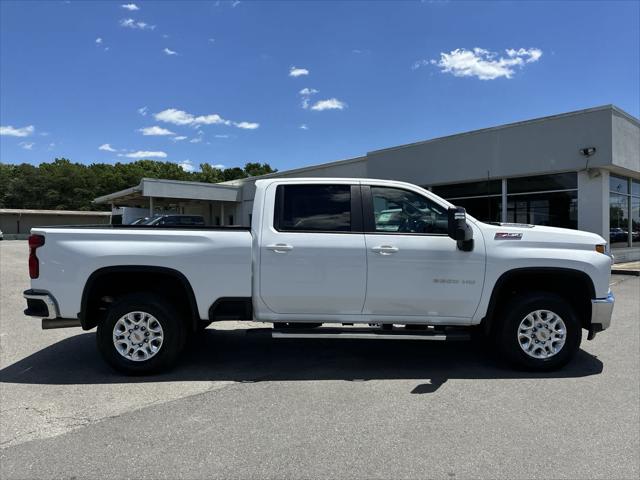 2022 Chevrolet Silverado 2500HD 4WD Crew Cab Standard Bed LT