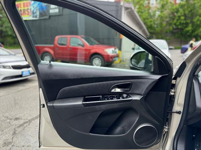 2012 Chevrolet Cruze 1LT