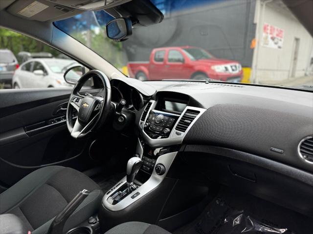2012 Chevrolet Cruze 1LT