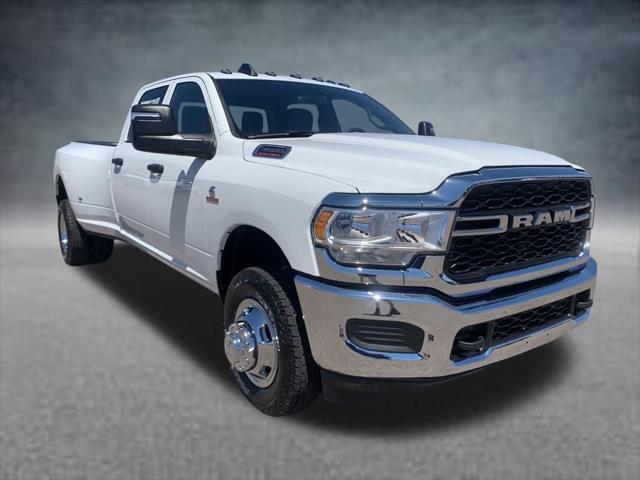 2024 RAM Ram 3500 RAM 3500 TRADESMAN CREW CAB 4X4 8 BOX