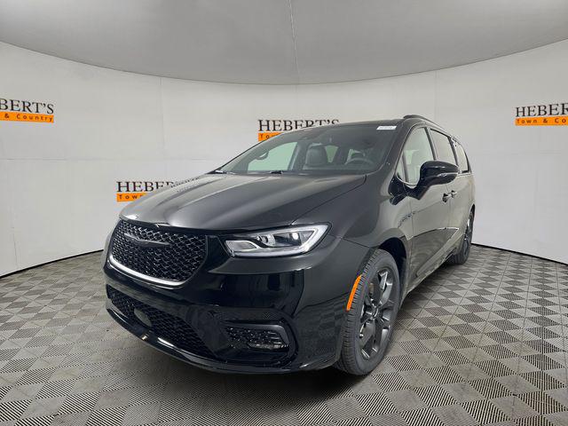 2024 Chrysler Pacifica PACIFICA LIMITED