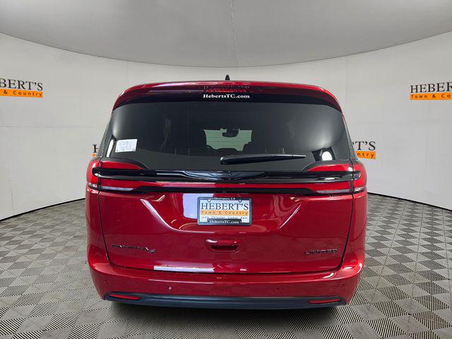 2024 Chrysler Pacifica PACIFICA LIMITED