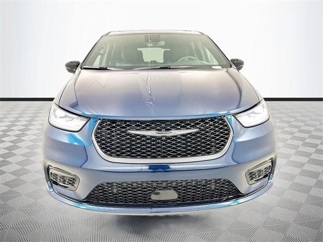 2024 Chrysler Pacifica Hybrid PACIFICA PLUG-IN HYBRID S APPEARANCE