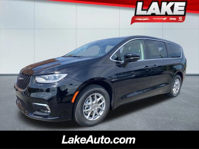 2024 Chrysler Pacifica PACIFICA TOURING L