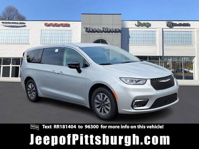 2024 Chrysler Pacifica Hybrid PACIFICA PLUG-IN HYBRID SELECT