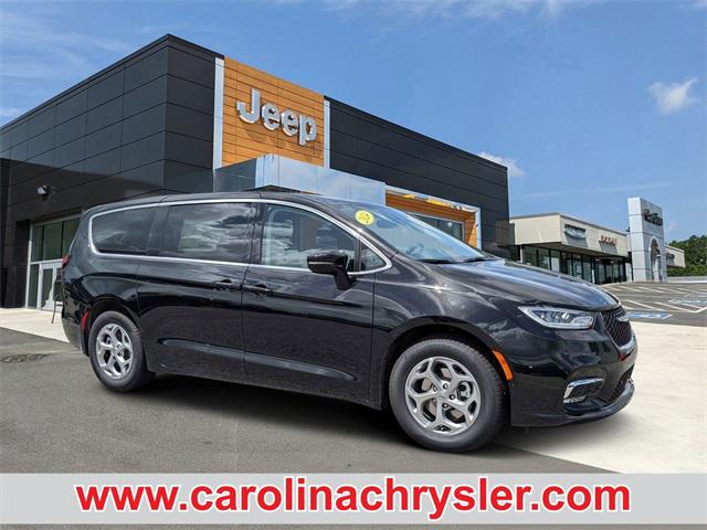 2024 Chrysler Pacifica PACIFICA LIMITED