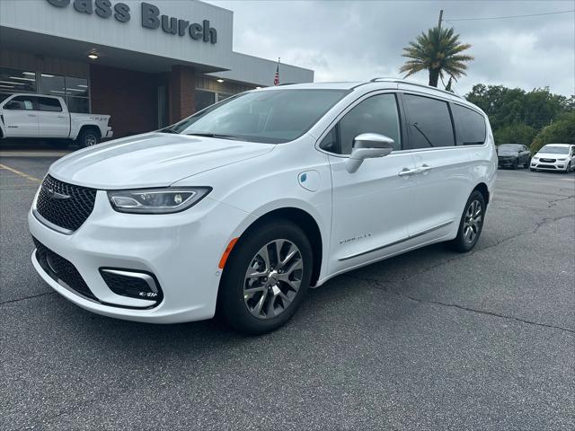 2024 Chrysler Pacifica Hybrid PACIFICA PLUG-IN HYBRID PINNACLE