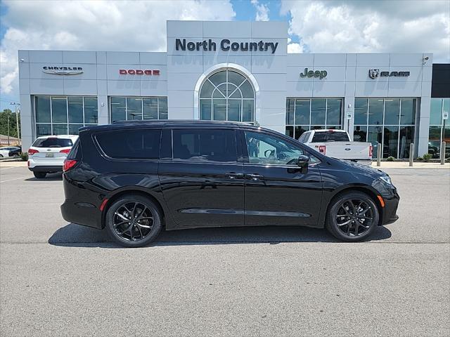 2024 Chrysler Pacifica PACIFICA LIMITED