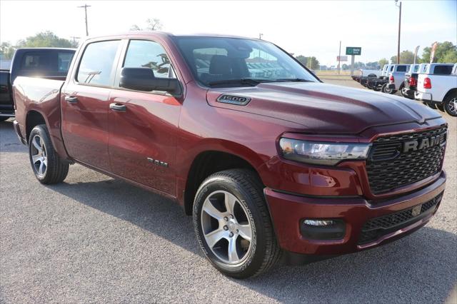 2025 RAM Ram 1500 RAM 1500 TRADESMAN CREW CAB 4X4 57 BOX