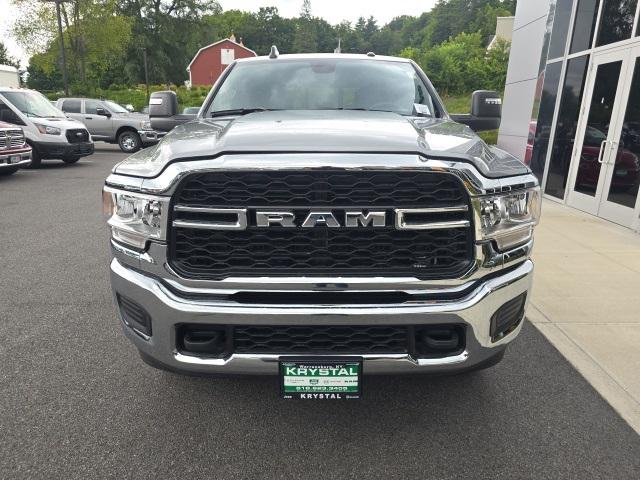2024 RAM Ram 3500 RAM 3500 TRADESMAN CREW CAB 4X4 8 BOX