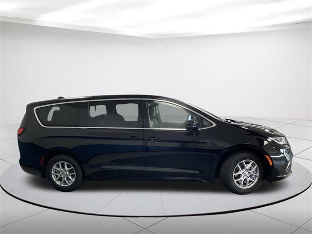 2024 Chrysler Pacifica PACIFICA TOURING L