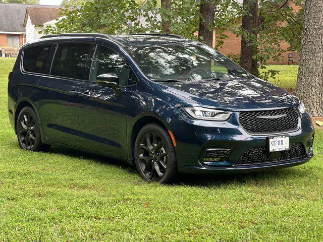 2024 Chrysler Pacifica PACIFICA LIMITED