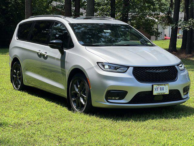 2024 Chrysler Pacifica PACIFICA LIMITED