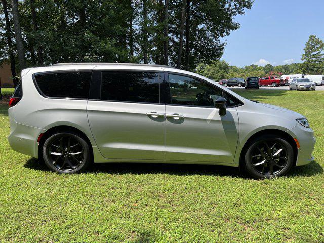 2024 Chrysler Pacifica PACIFICA LIMITED