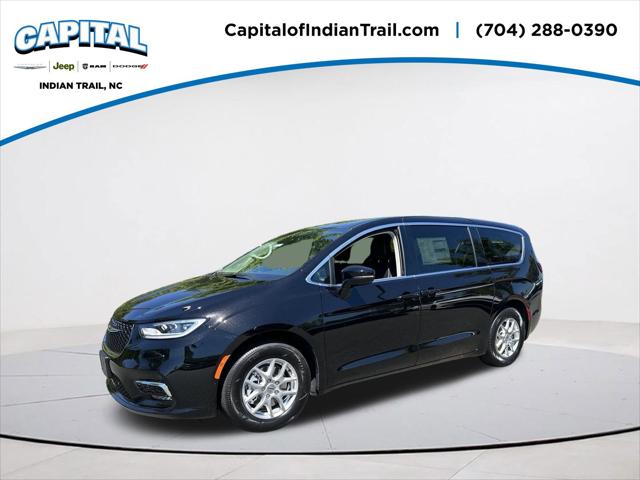 2024 Chrysler Pacifica PACIFICA TOURING L