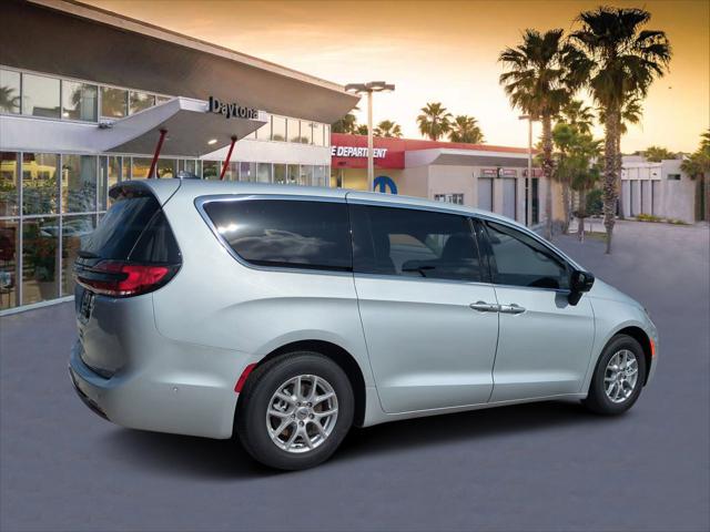 2024 Chrysler Pacifica PACIFICA TOURING L