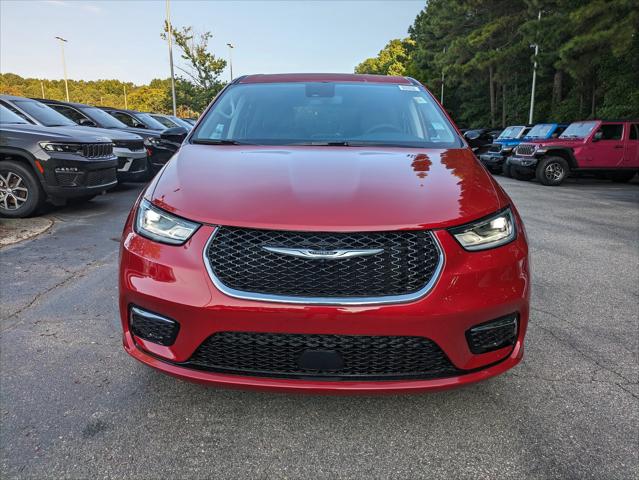 2024 Chrysler Pacifica Hybrid PACIFICA PLUG-IN HYBRID SELECT