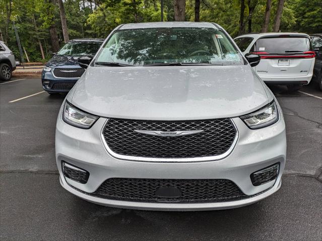 2024 Chrysler Pacifica Hybrid PACIFICA PLUG-IN HYBRID SELECT