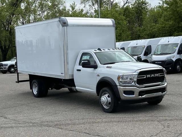 2024 RAM Ram 5500 Chassis Cab RAM 5500 TRADESMAN CHASSIS REGULAR CAB 4X2 120 CA 2024 RAM Ram 5500 Chassis Cab RAM 5500 TRADESMAN CHASSIS REGULAR CAB 4X2 120 CA