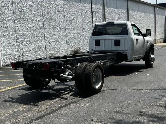2024 RAM Ram 5500 Chassis Cab RAM 5500 TRADESMAN CHASSIS REGULAR CAB 4X2 120 CA