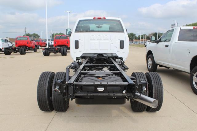 2024 Chevrolet Silverado 6500HD 1WT