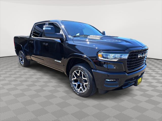 2025 RAM Ram 1500 RAM 1500 LARAMIE CREW CAB 4X4 64 BOX