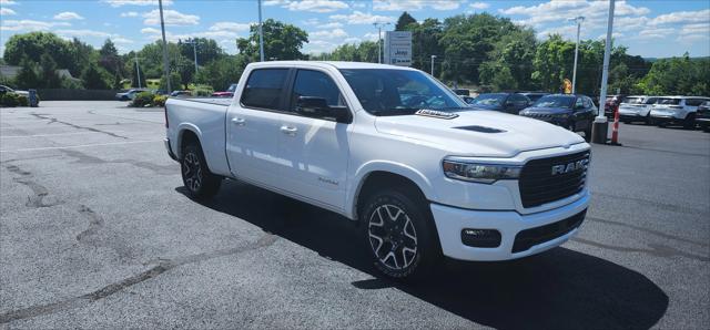 2025 RAM Ram 1500 RAM 1500 LARAMIE CREW CAB 4X4 64 BOX