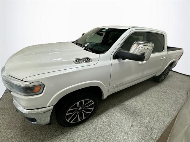 2025 RAM Ram 1500 RAM 1500 LIMITED CREW CAB 4X4 57 BOX