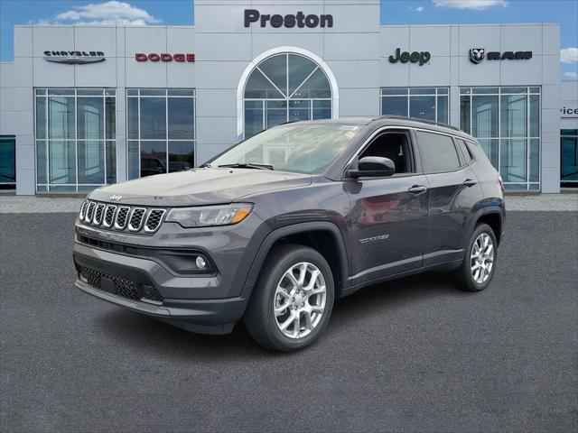 2024 Jeep Compass COMPASS LATITUDE LUX 4X4