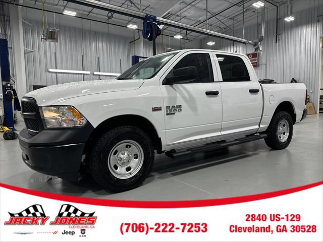 2024 RAM Ram 1500 Classic RAM 1500 CLASSIC TRADESMAN CREW CAB 4X4 57 BOX