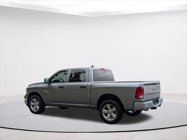 2024 RAM Ram 1500 Classic RAM 1500 CLASSIC TRADESMAN CREW CAB 4X4 57 BOX