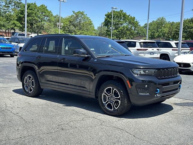 2022 Jeep Grand Cherokee 4xe Trailhawk 4x4