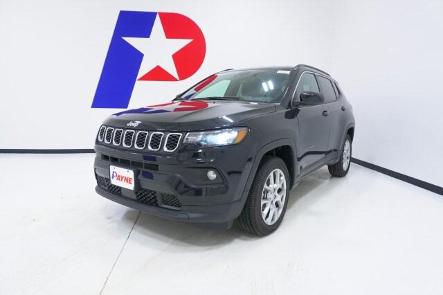 2024 Jeep Compass COMPASS LATITUDE LUX 4X4