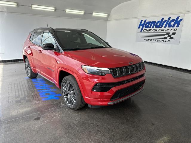 2024 Jeep Compass COMPASS LIMITED 4X4