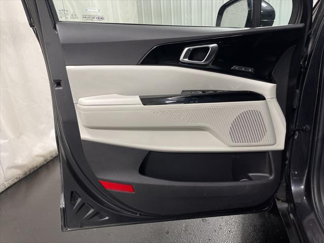 2022 Kia Carnival MPV SX