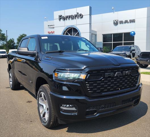 2025 RAM Ram 1500 RAM 1500 TRADESMAN CREW CAB 4X4 57 BOX