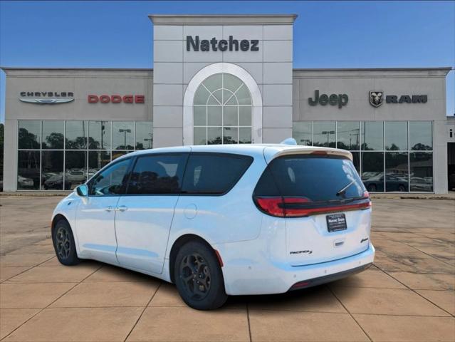 2022 Chrysler Pacifica Hybrid Limited