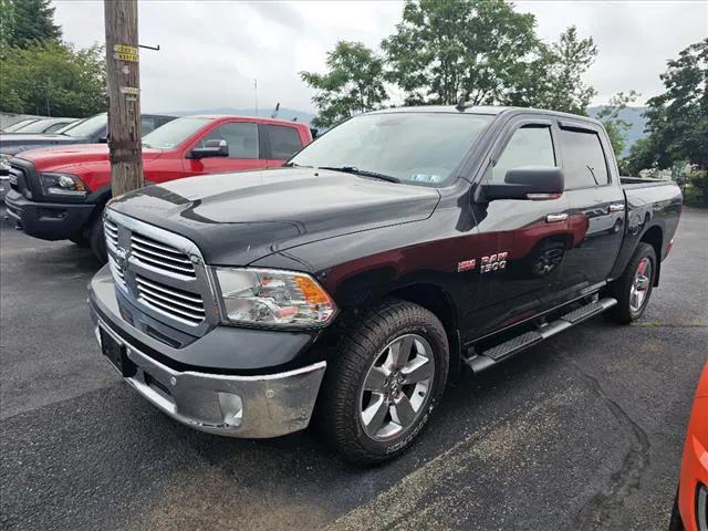 2018 RAM 1500 Big Horn Crew Cab 4x4 57 Box