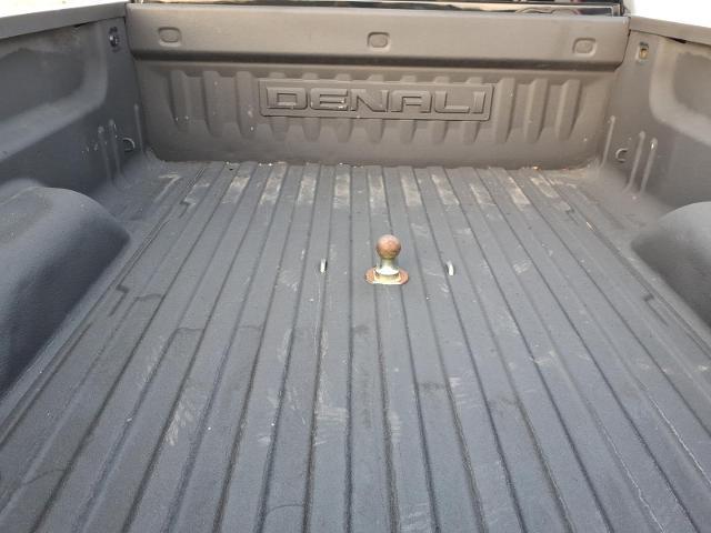 2018 GMC Sierra 2500HD Denali