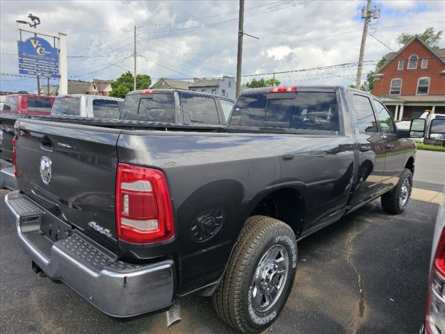 2024 Ram 3500 Tradesman Crew Cab 4x4 8' Box