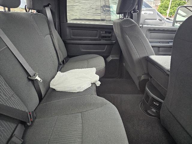 2024 Ram 3500 Tradesman Crew Cab 4x4 8' Box