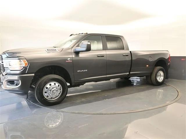 2024 RAM Ram 3500 RAM 3500 BIG HORN CREW CAB 4X4 8 BOX