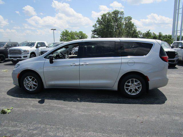 2024 Chrysler Pacifica PACIFICA TOURING L