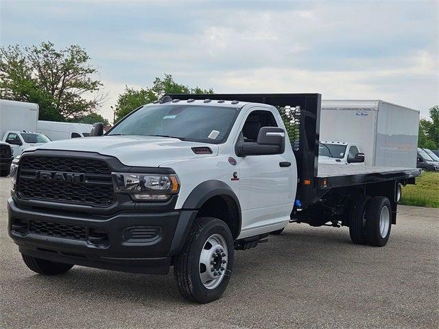 2024 RAM Ram 5500 Chassis Cab RAM 5500 TRADESMAN CHASSIS REGULAR CAB 4X4 120 CA