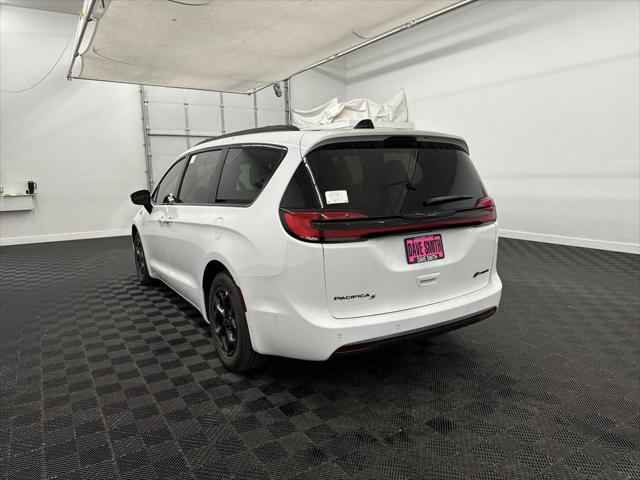 2024 Chrysler Pacifica Hybrid PACIFICA PLUG-IN HYBRID PREMIUM S APPEARANCE